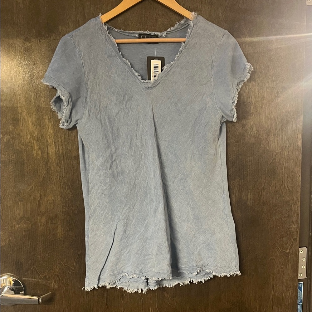 Frayed Hem Light Blue V-Neck Top